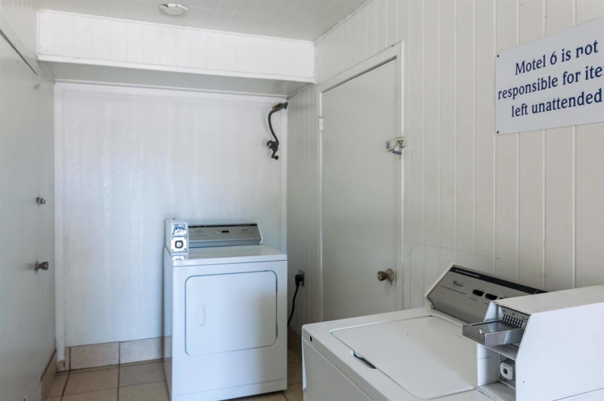 Delux Inn Wichita Falls Εξωτερικό φωτογραφία