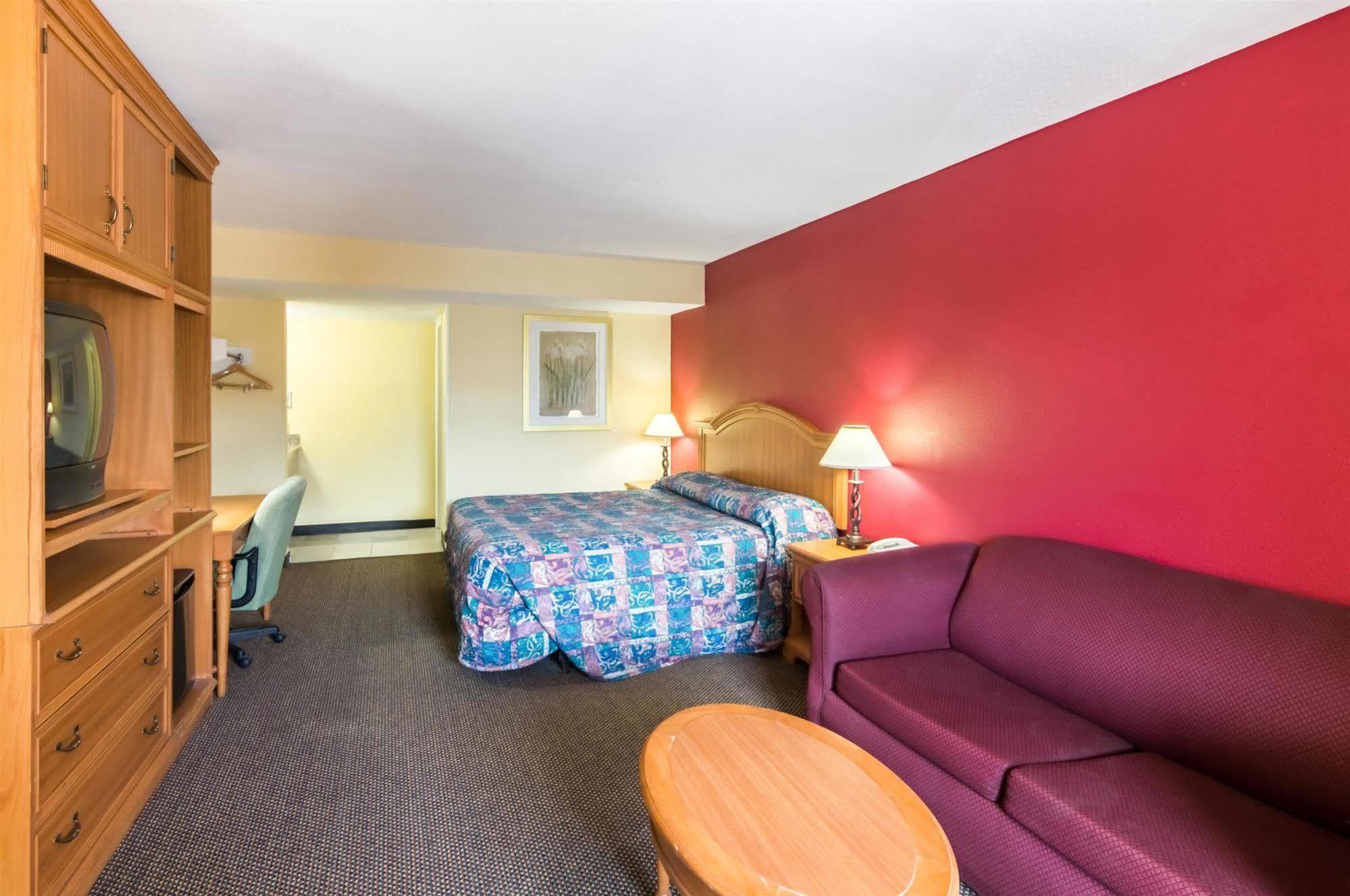Delux Inn Wichita Falls Εξωτερικό φωτογραφία