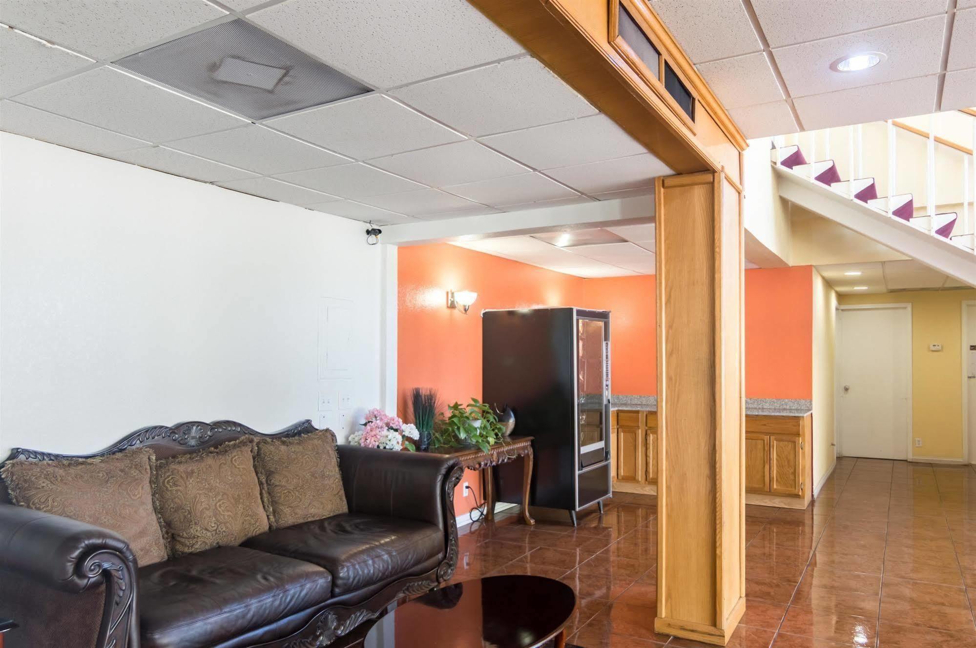 Delux Inn Wichita Falls Εξωτερικό φωτογραφία
