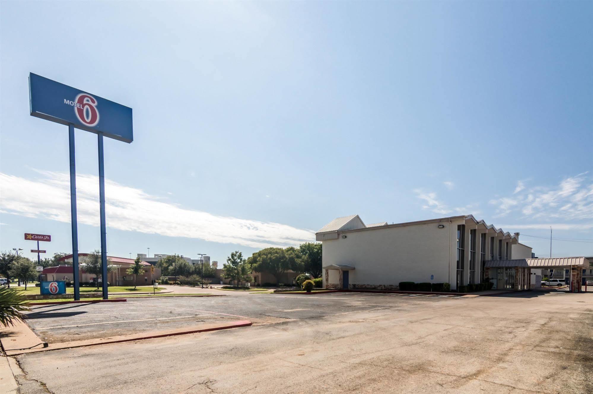 Delux Inn Wichita Falls Εξωτερικό φωτογραφία